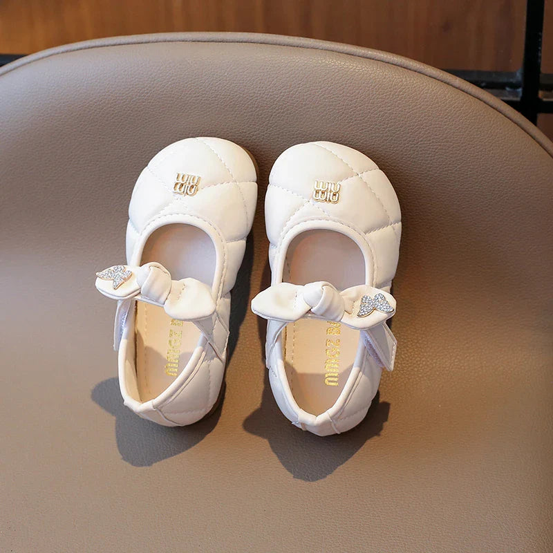 Girls Leather Shoes 1-6 Years Old Beige Rhinestone Bow Performance Princess Shoes Khaki Soft Bottom with Children's Single Shoes