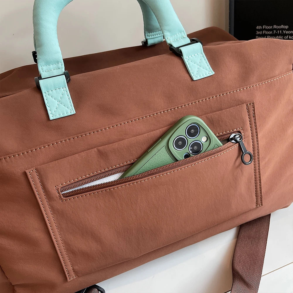 Large Capacity Travel Bag, Lightweight Short-Distance Boarding Bag, Dry and Wet Separation, Crossbody Fitness Bag, Luggage Bag