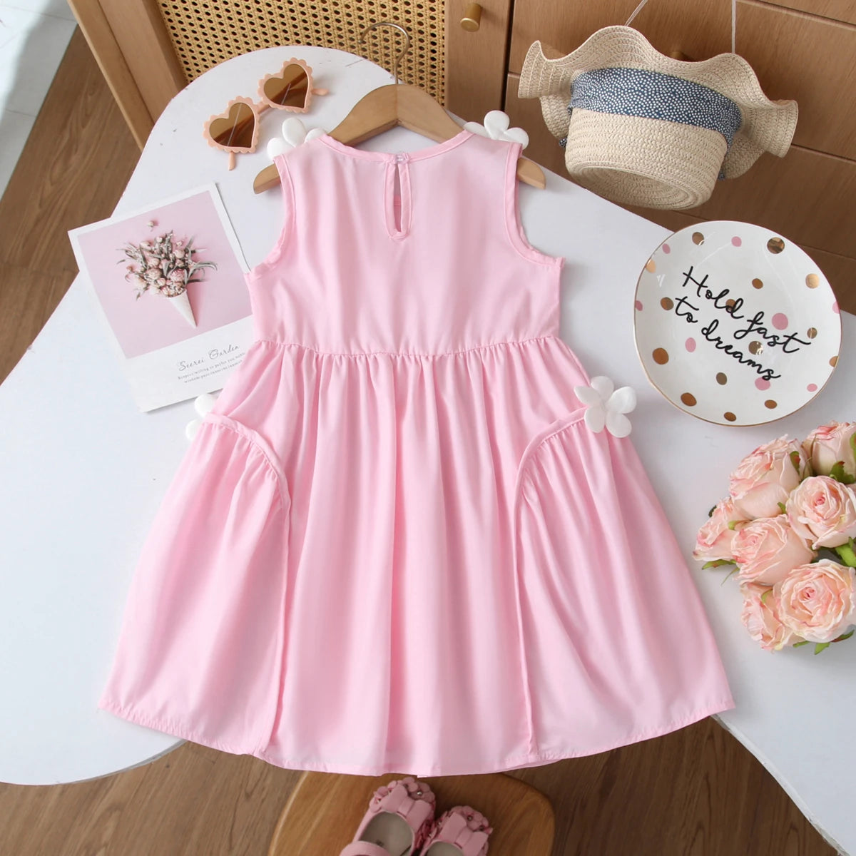 Summer Girl's Dress White Flower Decoration Sleeveless Fashion Princess Dress Solid Color Casual Dresses For Girls For 3-7Y