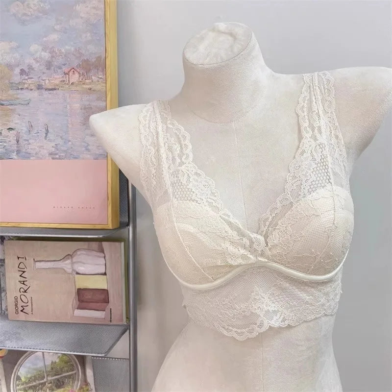 French Lace Lingerie Gathered No Steel Ring Bra Deep V Neck Sexy Wire Free Bras Underwear Tank Tops Padded Camisole Vest