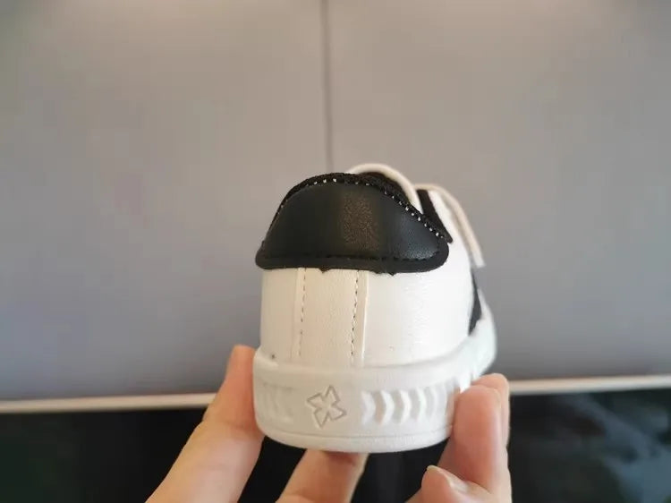 Children's Sneakers Kids Fashion Design Non-slip Casual Shoes Boys Girls Hook Breathable Sneakers Toddler Outdoor Shoes