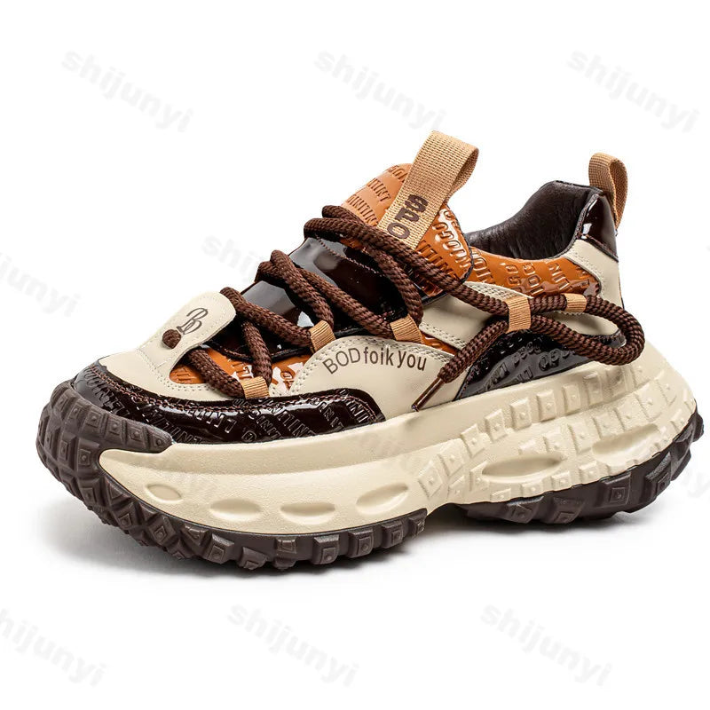 New Thick Soled Height Increasing Men's Casual Shoes 2025 Spring Color Blocked Comfortable Fashion Trend Low Cut Chunky sneakers