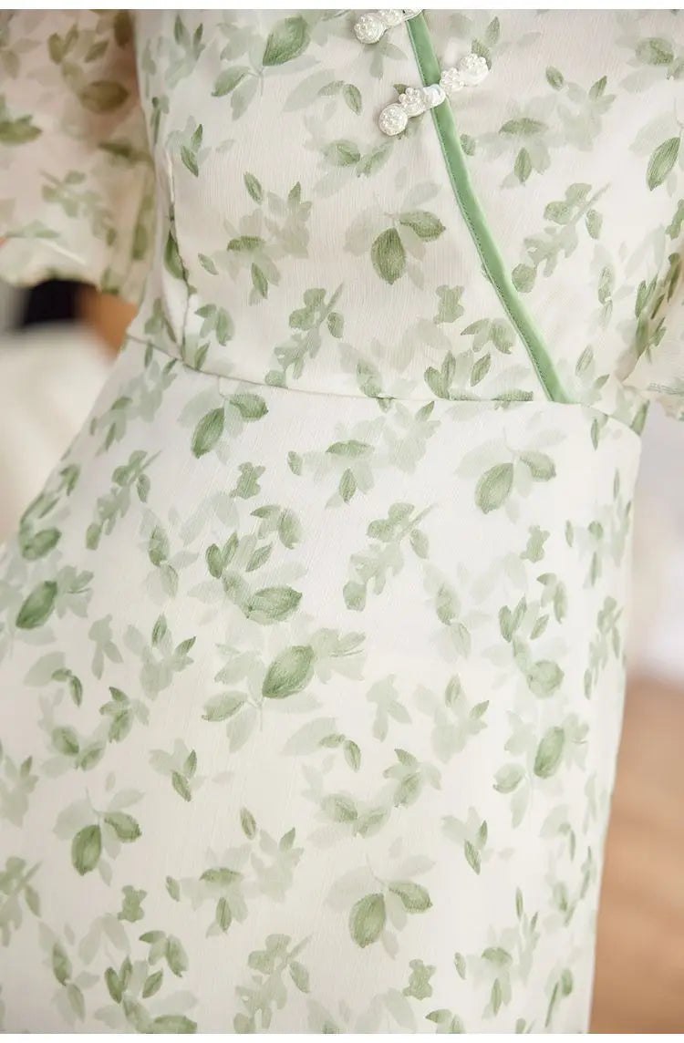 Women's Green Floral Print Chiffon Dress V Neck Ruffle Sleeve Double Layer Hem Casual Midi Dress