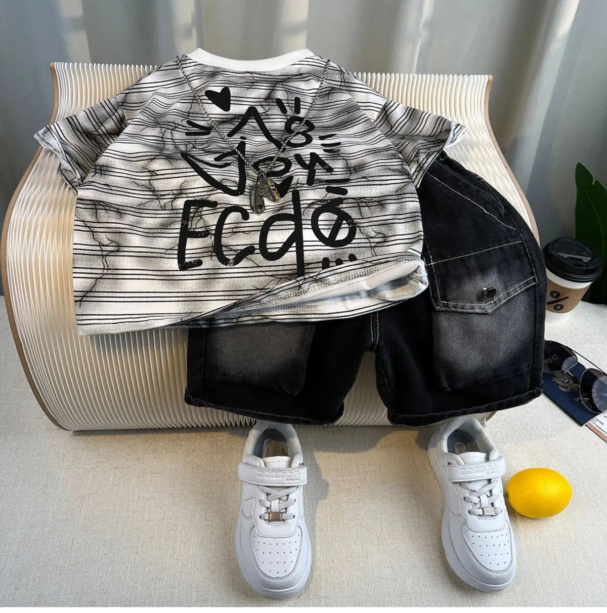 New Boys Fashion Summer Cotton Letter Printing T-shirts+Graffiti Denim Shorts 2pcs Set Kids Korean Outfits Sets Children Clothes