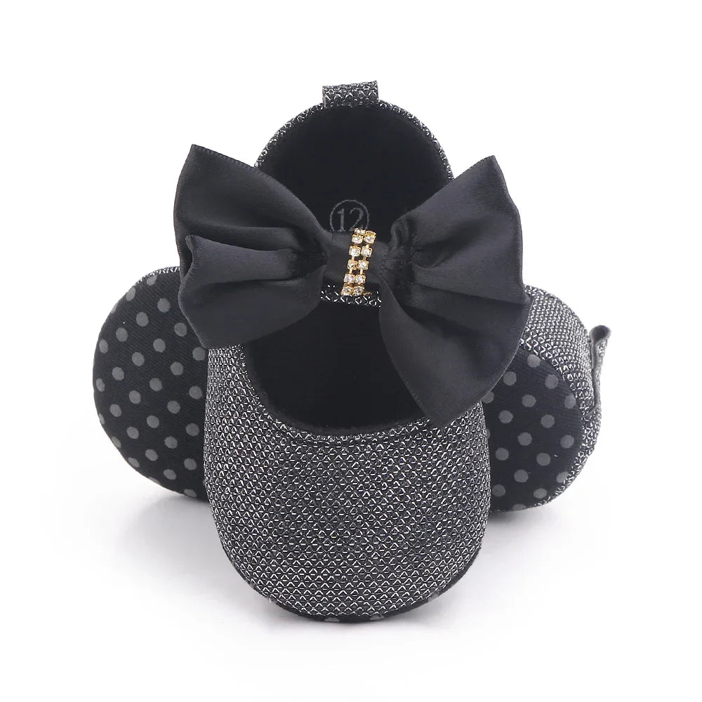 Spring Autumn Beautiful Baby Girl Princess Shoes Soft Soled Butterfly Bowknot Fashion Design Solid Newborn Prewalker Shoes