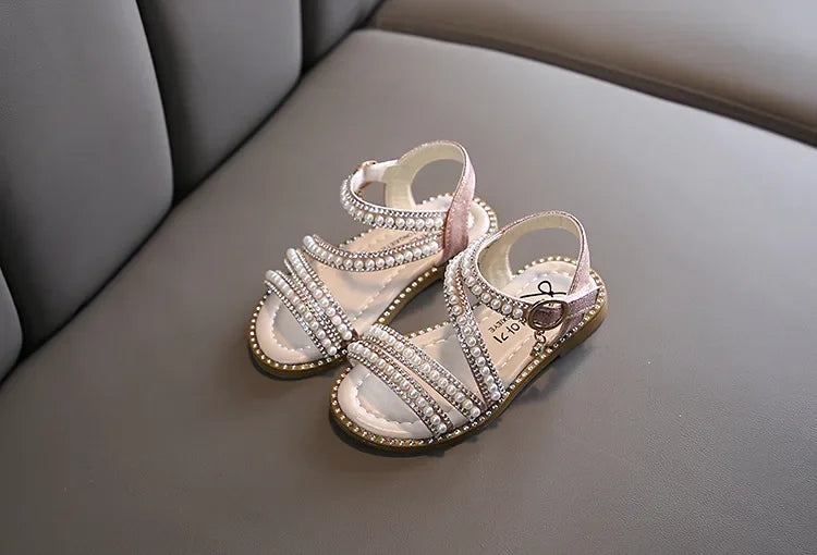 Summer Children's Sandals Korean Style Open-toe Kids Girls Causal Rhinestone Pearl Flats Sandals Fashion Princess Dress Shoes (Available)