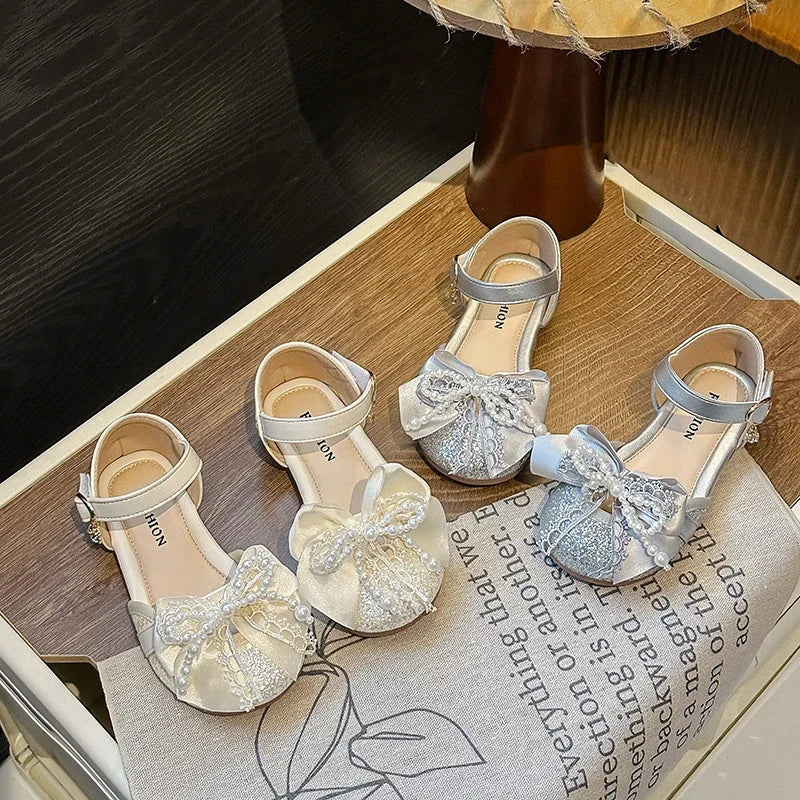 Children's Summer Sandals Toddlers Catwalk Versatile Princess Girl Shoe Summer Beading Bowknot Kids Fashion Dress Flat Sandals