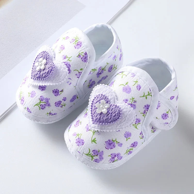 Newborn Baby Boy Girls Shoes Spring Autumn Lovely Floral Embroidery Anti-Slip Sneaker Crib Shoes Soft Cotton Cute First Walkers (Available)