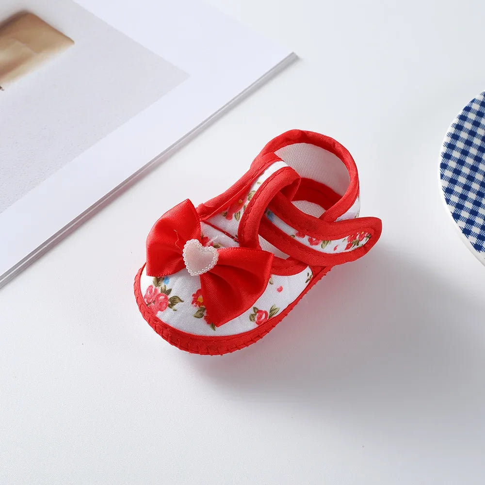 Newborn Baby Boy Girls Shoes Spring Autumn Lovely Floral Embroidery Anti-Slip Sneaker Crib Shoes Soft Cotton Cute First Walkers (Available)