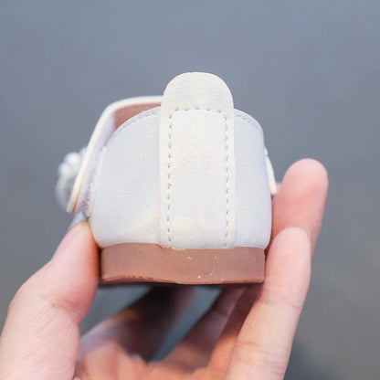 Girl's Leather Shoes Casual Simple Bowtie with Pearls 2024 New Flat Shoes Soft Sole Baby Kids Dress Shoes Children Party Flats