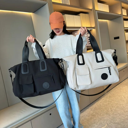 Large capacity travel handbag, lightweight luggage that can be carried around, shoulder strap fitness bag