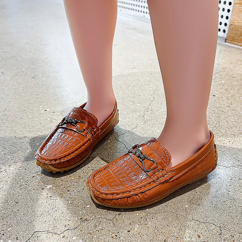 Boys Loafers Non-slip Children's Leather Shoes All-match Four Seasons Metal Buckle  Shiny Simple Kids Fashion Moccasin Shoes