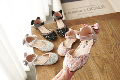 New Kids Leather Shoes Girls Wedding Shoes Children Princess Sandals Sequins Bow Girls Casual Dance Shoes Flat Sandals