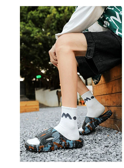 New Stylish Summer Men Shoes Comfortable Male Beach Slippers Soft Slides Non-slip Massage Indoor Fashion Slippers Outdoor 887