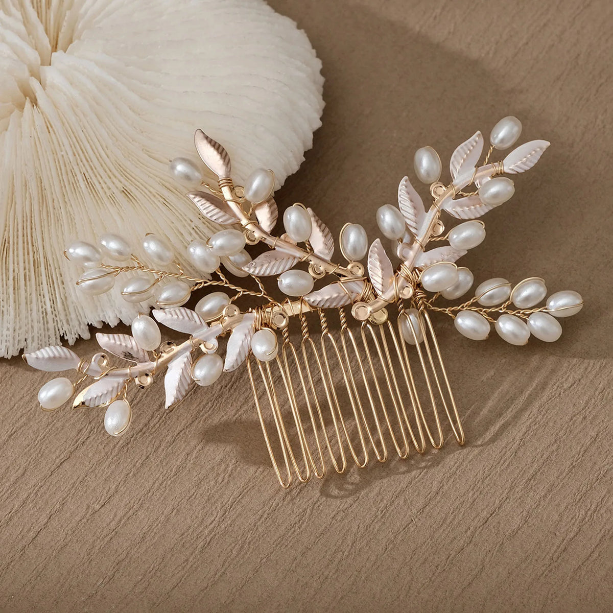 Wedding Hair Accessories Flower Hair Clips Hairpin Crystal Bride Headdress for Women Faux Pearl Barrettes Hair Combs Hair Decor