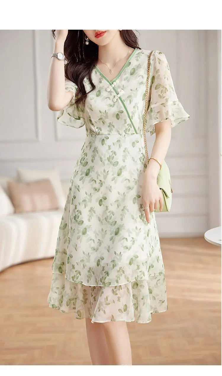 Women's Green Floral Print Chiffon Dress V Neck Ruffle Sleeve Double Layer Hem Casual Midi Dress