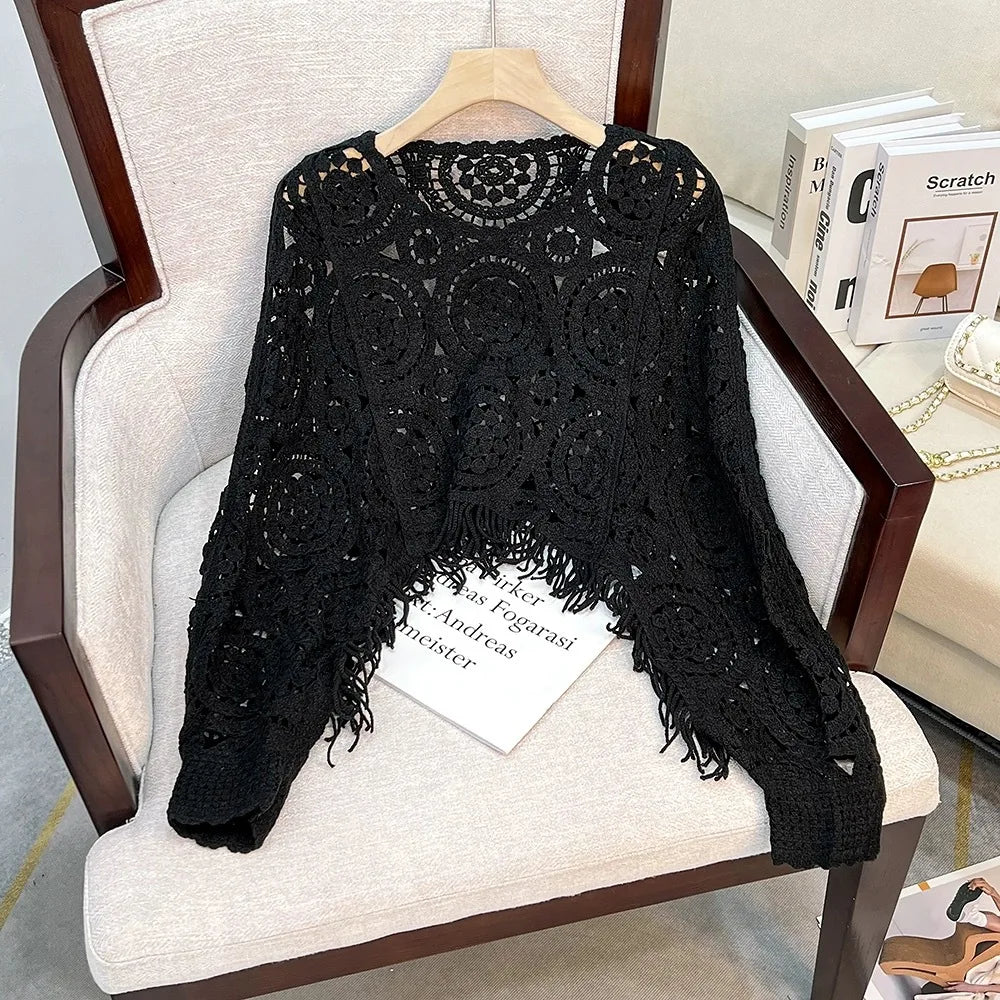 Women Tassel Hook Flower Hollow Out Short Knitting Retro Ethnic Style Round Neck Knitted Female Fashion Loose Top Spring Summer