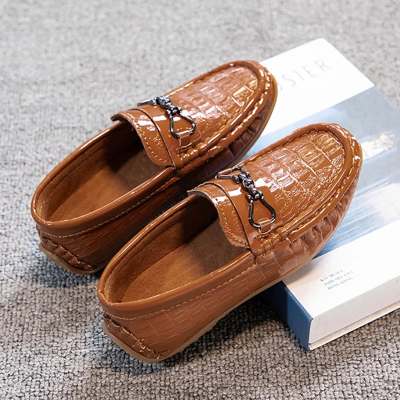 Boys Loafers Non-slip Children's Leather Shoes All-match Four Seasons Metal Buckle  Shiny Simple Kids Fashion Moccasin Shoes
