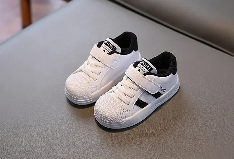 Kids Casual Shoes Sneakers Boys Sport Breathable Tennis Sneaker Baby Children Girls Shoes Spring Fashion White Flat Running Shoe