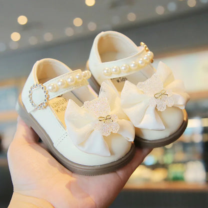 Baby Girls Walking Shoes with Big Bow Bear Children Princess Shoes Soft Sole Round Toe 2026 New Fashion Kids Flat Shoes Non-slip