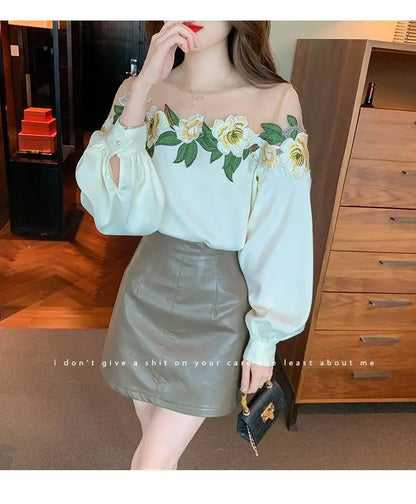 Fashion Women's Blouse Shirt Patchwork Long Sleeve Mesh Perspective Embroidered Flowers Chiffon Shirt Sexy Apricot Floral Shirt