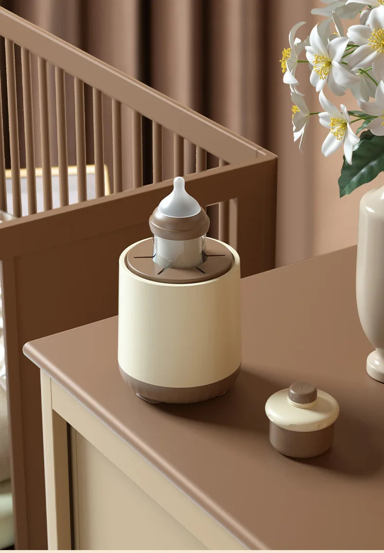 Baby automatic stirring milk powder, light and convenient electric milk shaker, intelligent charging milk shaker