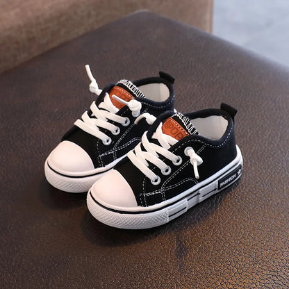 2025 New Children's Canvas Shoes Fashion Baby Board Shoes Girls' Breathable Single Shoes Boys' Casual Shoes   (Available)