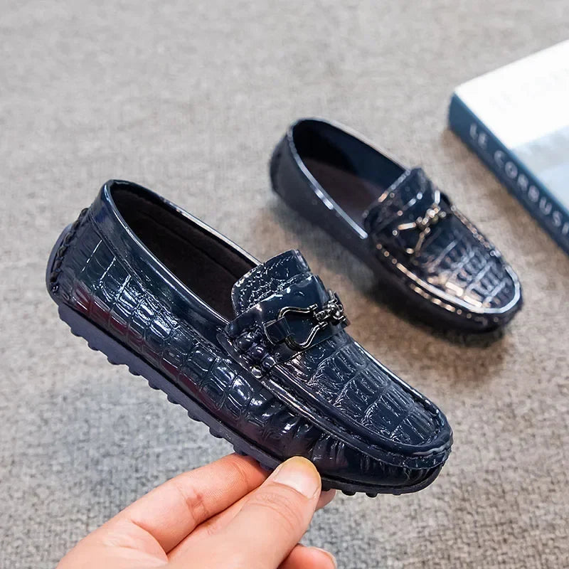 Boys Loafers Non-slip Children's Leather Shoes All-match Four Seasons Metal Buckle  Shiny Simple Kids Fashion Moccasin Shoes