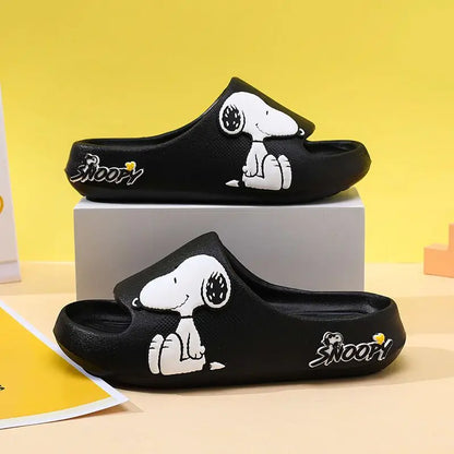 Snoopy Boys and Girls Slippers Cartoon Peripheral Creative Indoor Non-slip Soft Bottom Bathroom Slippers Outer Wear Sandals Gift