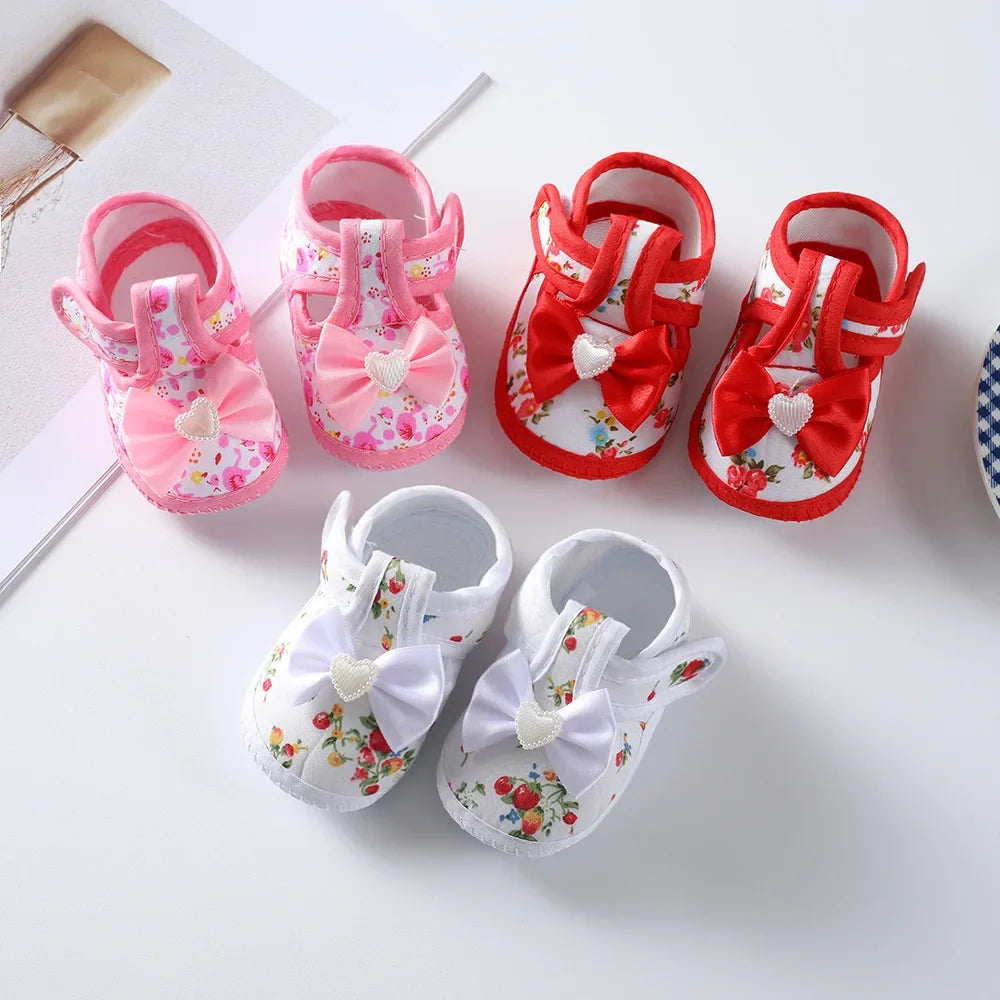 Newborn Baby Boy Girls Shoes Spring Autumn Lovely Floral Embroidery Anti-Slip Sneaker Crib Shoes Soft Cotton Cute First Walkers (Available)