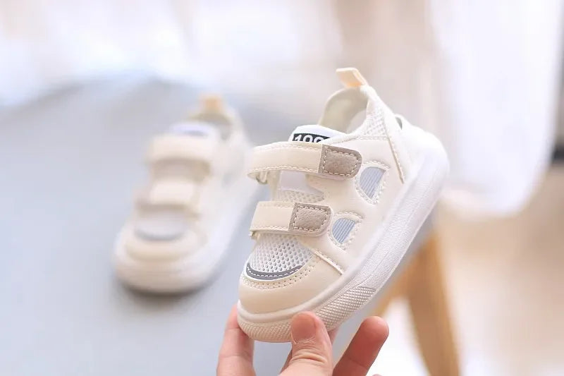 New Summer Breathable Mesh Shoes Children Sport Shoes Boys Girls Hollow Out Skate Cool Fashion Baby Children Sandals