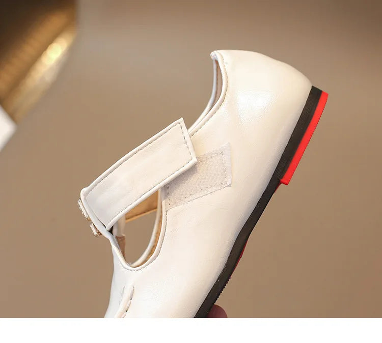Fashion Girls' Shoes  Autumn New Kids Formal Pointed Leather Shoes Simple Versatile Girls' Rhinestone Casual Shoes Zapatos