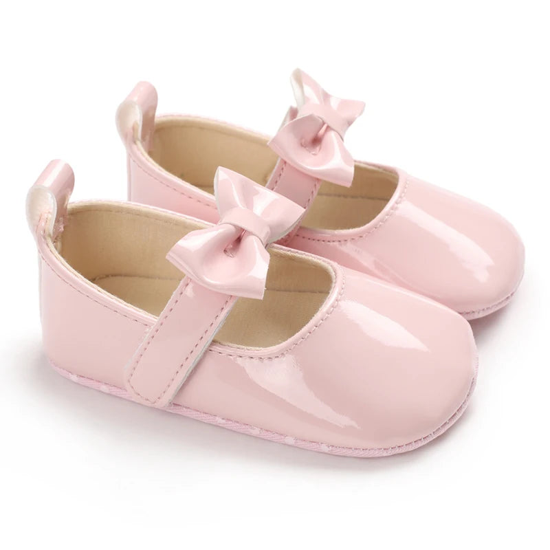 Fashionable Baby Girl Shoes Cute Classic Pink Theme Casual Flat Shoes Soft Sole Comfortable Lightweight Walking Shoes