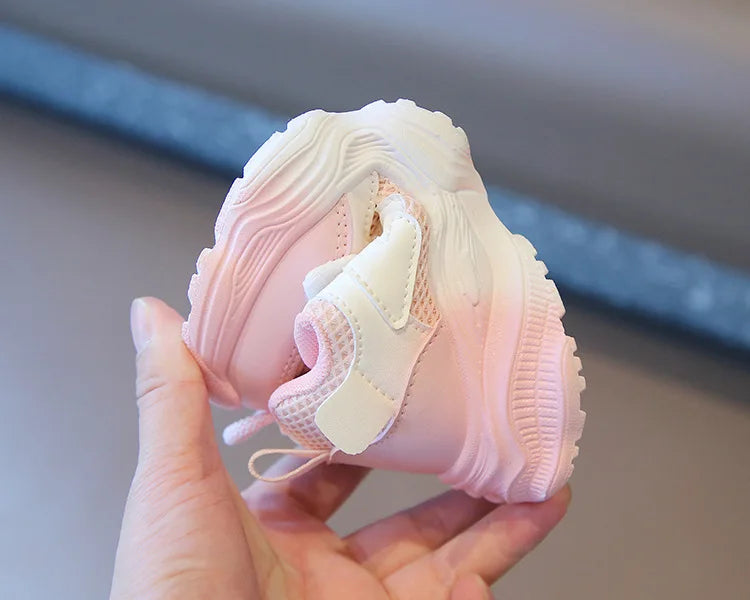 2026 Girls Kuromi Autumn New Board Shoes Sanrio Sports Dad Shoes Children Cartoon Kawaii Comfortable Breathable Casual Shoes