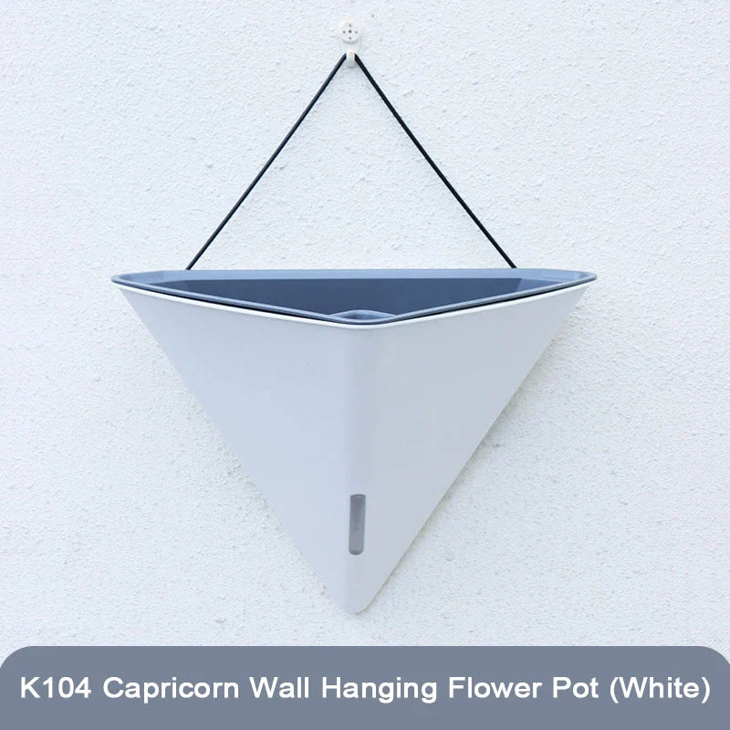 Fashion Triangular Wall Mounted Flower Pots Self Watering Hanging Basin for Plants Lazy Flowerpot Office Home Garden Accessories
