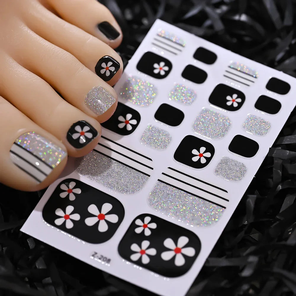 22tips/Sheet Baking Free Daisy Flower Toenail Sticker Full Cover Toe Nail Wraps Glitter Toenail Polish Strips DIY Foot Decals