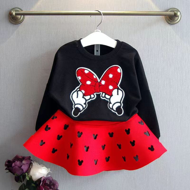 New children's clothing for spring and autumn.