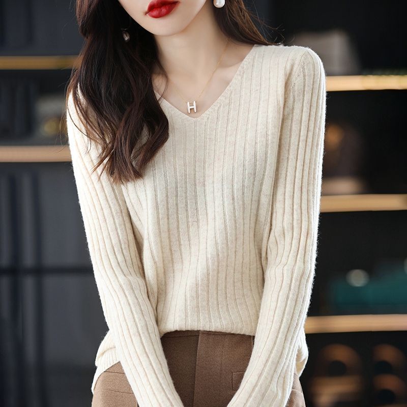 Slim V-neck Pullover Long Sleeve Knitted Sweater