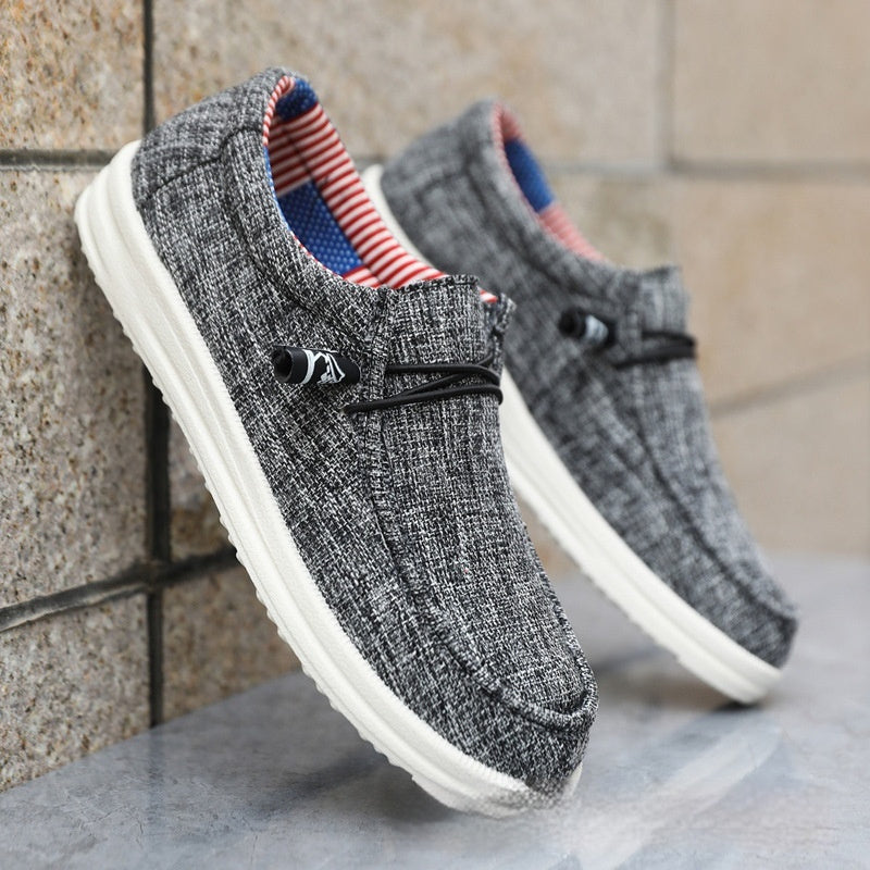 Breathable Mesh Comfortable Simplicity Fashion Low Top Men's Shoes ( Available )