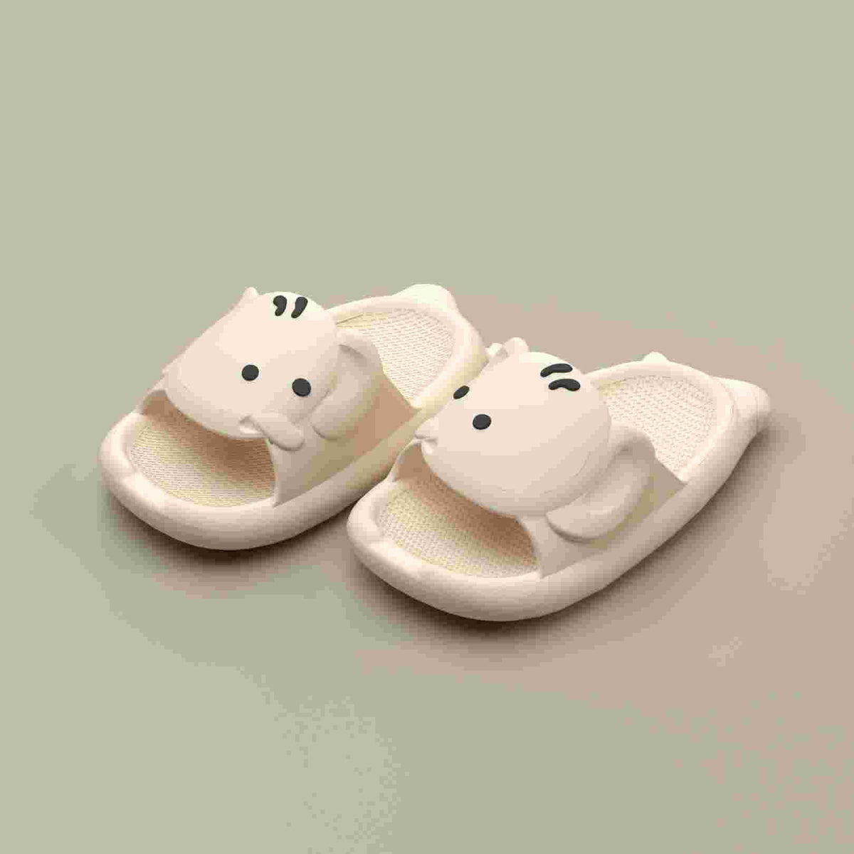 Slippers Wear Non-slip Soft Bottom Cartoon Baby Sandals (Available)