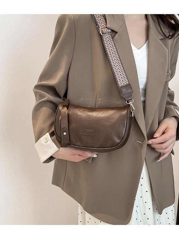 This Year's Popular Boston Bag Autumn and Winter Retro 2025 New Wideband Crossbody Bag Women's Versatile Small Bag Pillow Bag
