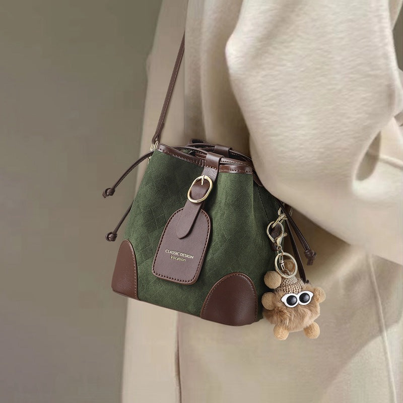 Bucket Bag 2026 New Women's Bag Autumn and Winter Shoulder Bag Small Bag Versatile High-End Fashion Commuter Crossbody Bag…