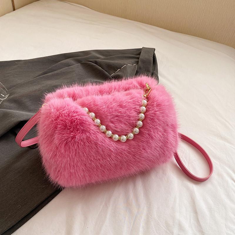 Western and Versatile Furry Bag for Women 2024 New Autumn and Winter Fashion Plush Bag Niche High-end Casual Shoulder Bag…