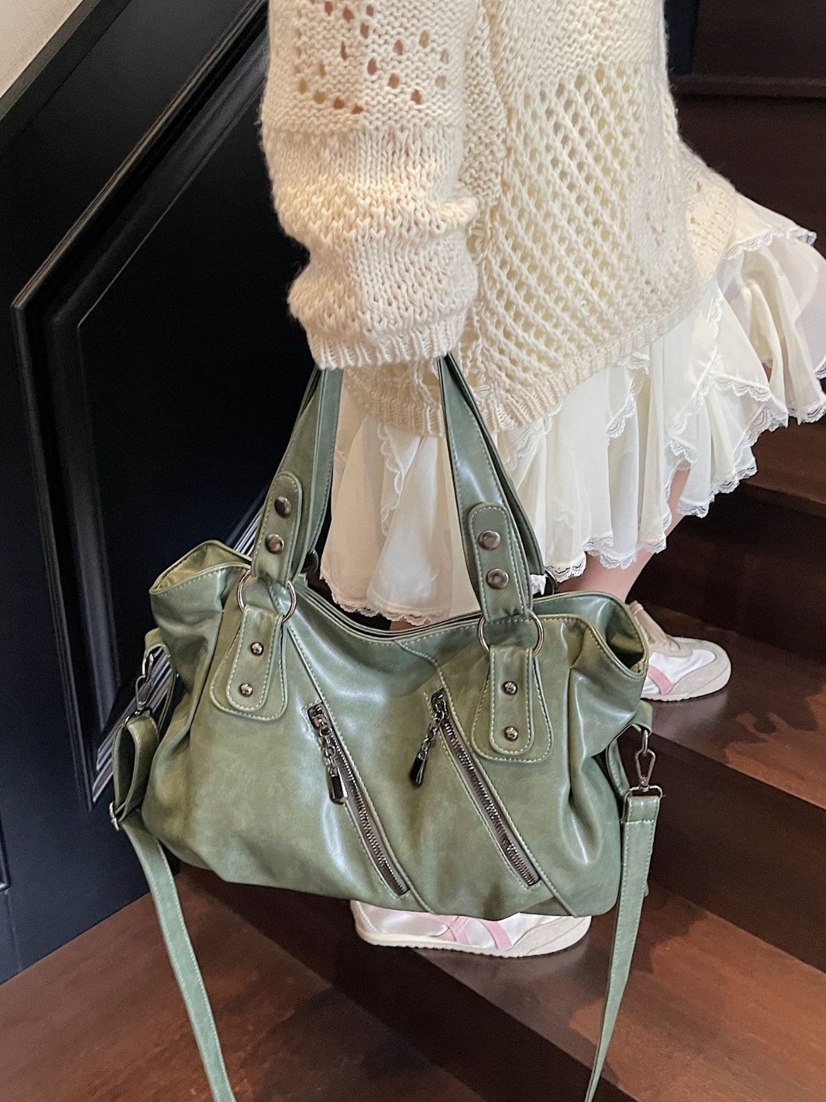 Large-Capacity Bag 2025 New Single Shoulder Crossbody Business Trip Luggage Bag Women's Casual Retro Versatile Satchel…