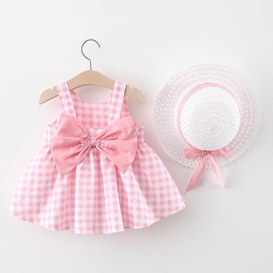 Baby Girl Plaid Skirt Fashion Girl Skirt Free Straw Hat ( Available )