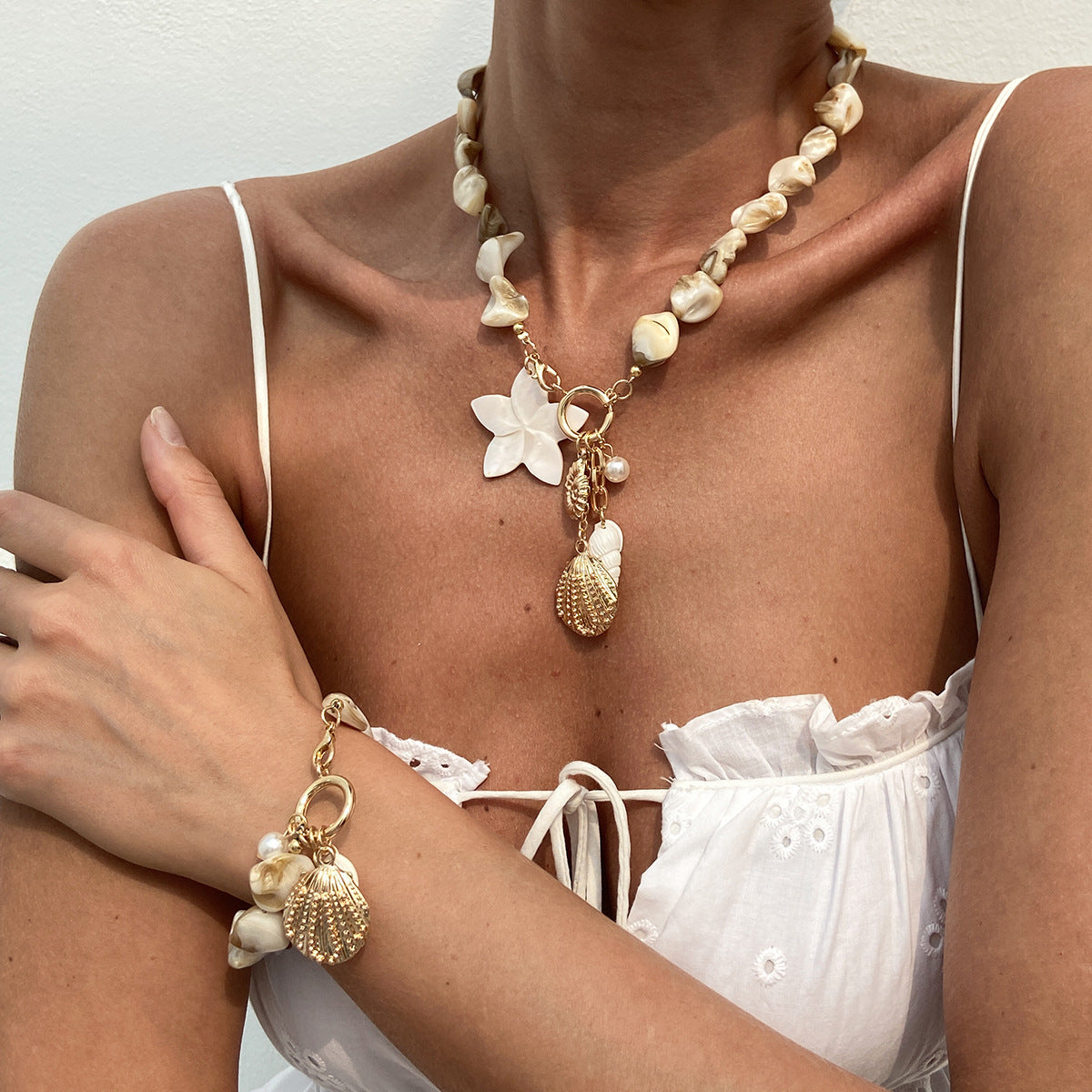 Casual Beach Shell Clavicle Necklace Suit (Available)