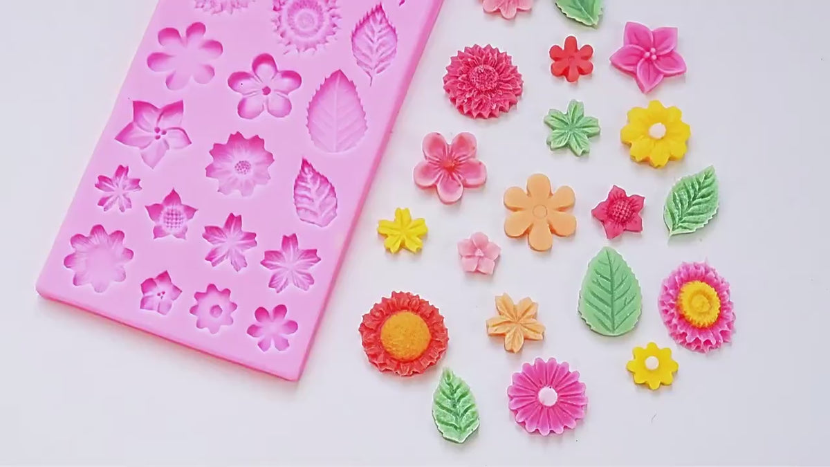 Silicone mold with branches, leaves, flowers, lilies, roses, peonies, hydrangeas, chocolate molds, handmade aromatherapy ornament molds video 1