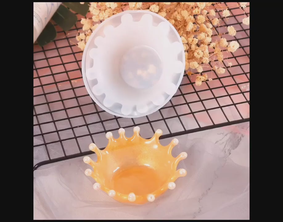 DIY Crystal epoxy mold silicone mold Christmas house Christmas house mold three-dimensional house mold video 2